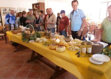 raduno-toscana-2013-etta-070-degustazione-formaggi