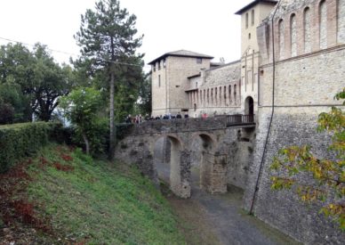 038 Castello di Felino
